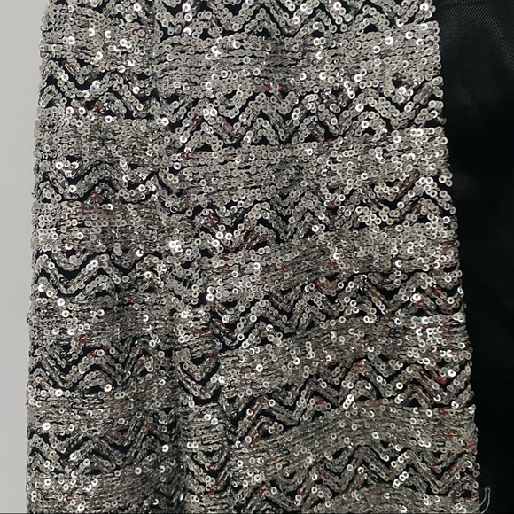 ZARA Silver Sequin Blazer - Picture 4 of 6